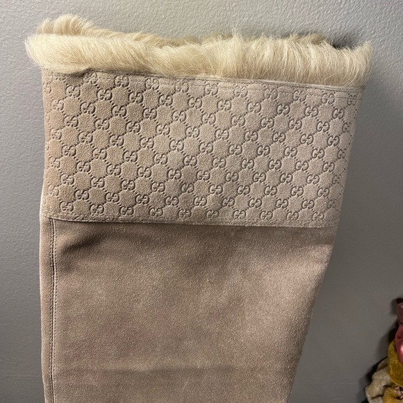 Gucci suede boots - Picture 4 of 16